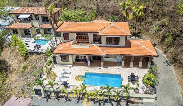 New Listing Casa Aurelia Catalina Walk To The Beach 2 Villas 6BR