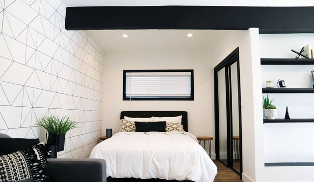 New Modern Stay - Steps from the BLVD Preview listing