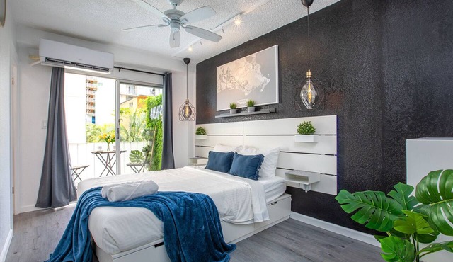 ★ Oasis Luxury Condo, Steps away from the beach 🏖 in Honolulu