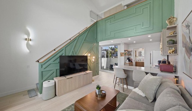 Ocean View Loft in Little Italy near Downtown-Gaslamp