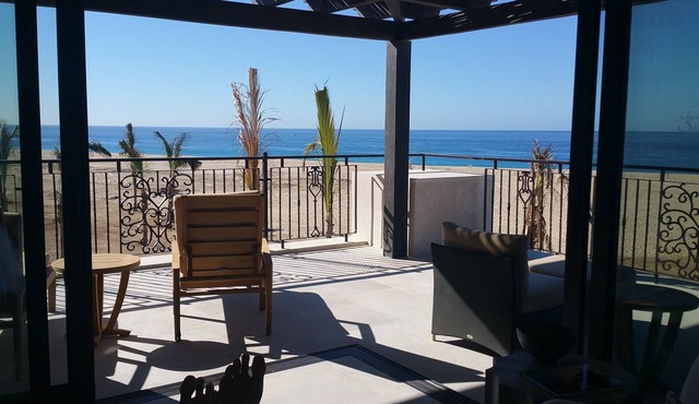 Oceanfront Penthouse in Cabo San Lucas December 13-20, 2025