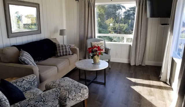 Oceanview Cottage Spectacular views near golf course