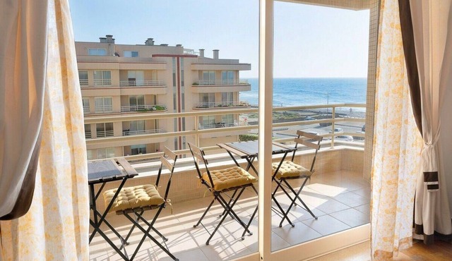 Oceanview First Line with 2 Pools 5