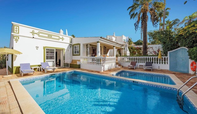Oliveira - Two Bedroom Villa, Sleeps 4