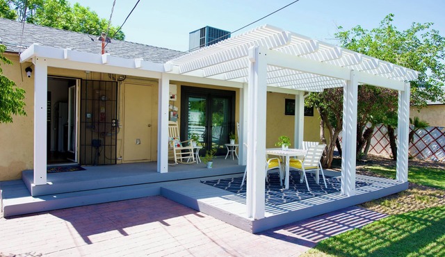Opuluxe Melville 3BR Vista w/Fire pit
