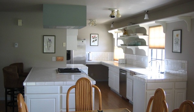 Our cozy guest house is great for families & golf!