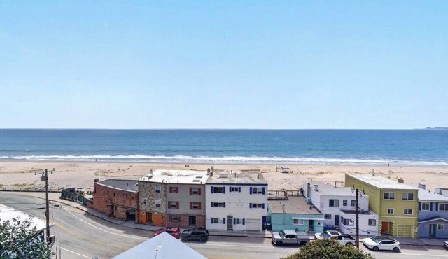 Overlooking the Ocean!