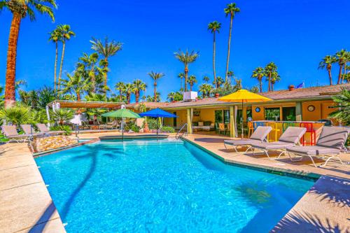 Palm Paradise - 2882