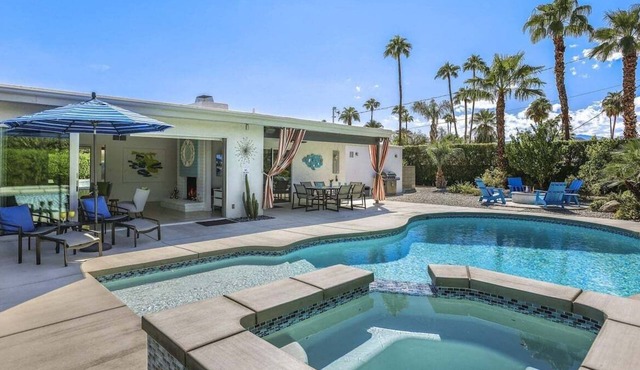 Palm Springs 1959 – Iconic 1959 Atomic Ranch With Pool, Spa & Mountain Views