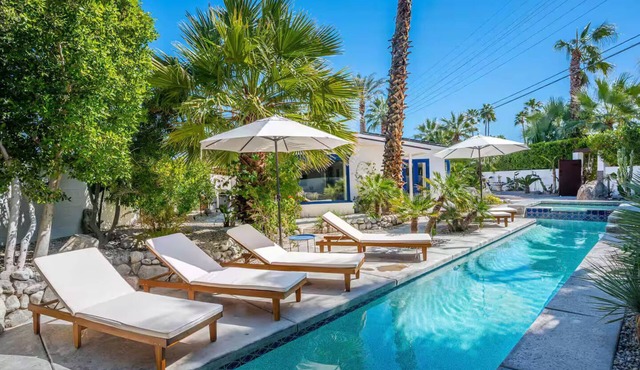 Palm Springs Oasis 3 King Ensuites + Pool & Spa
