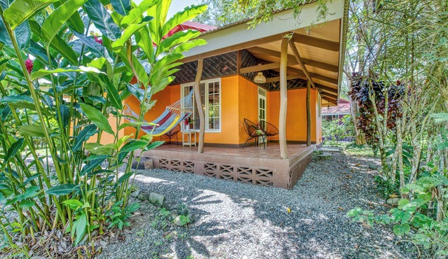 "paraíso en Cahuita: Tu Casa a un Paso del Parque Nacional 🌴🏡"