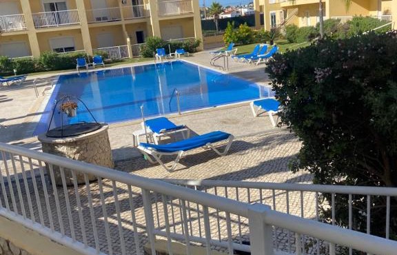 Parra Home Holidays - Close to Galé Beach