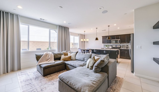 Pet-friendly Clovis Home - Near Mall & Waterpark! in Clovis