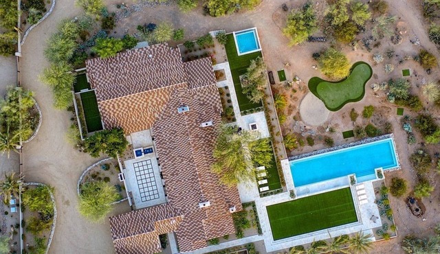 Phoenix/Scottsdale ultimate single level mountain estate