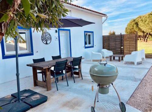Pine 3 Inn, holiday home, activities and more