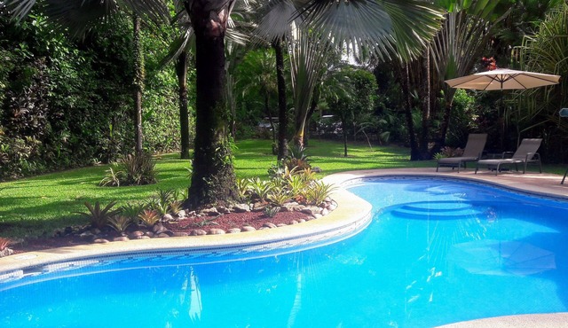 Playa Negra Guesthouse