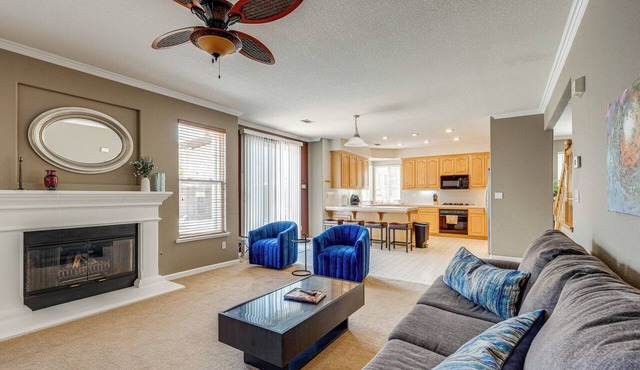 Pool Table & Home Gym! Manteca Group Getaway