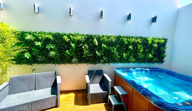 Private Hot Tub All Year Round - 25 min Lisbon
