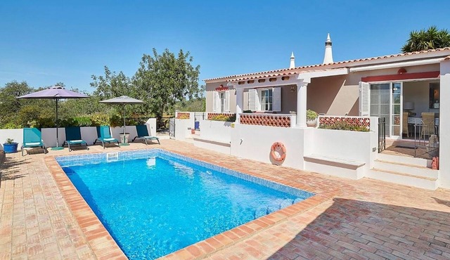 Lovingly Restored Country Villa, A/C, Private Pool (Fenced), Idyllic Views - 15mins drive to Tavira
