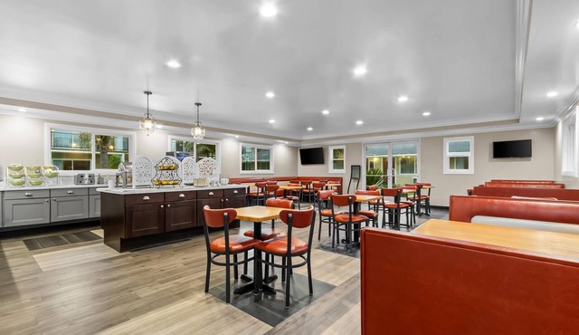 Quality Inn & Suites Santa Maria