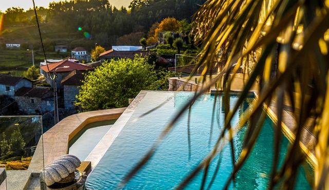 Quinta da Nascente★Apartment w/Balcony +Pool & BBQ