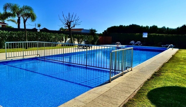 Quinta Do Vale T2 Apartment with Swimming-Pool