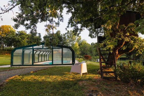 Quinta dos Manteiros, indoor pool and nature