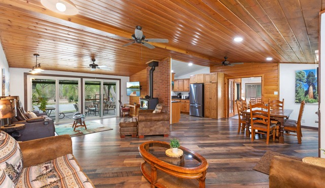 Redwood Cabin on The Main Fork of the Kaweah River