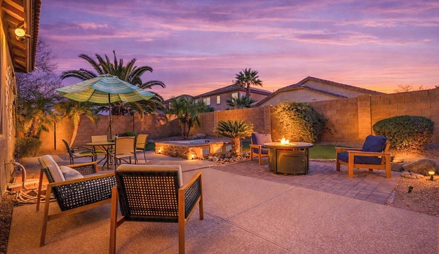 Relaxing & Upgraded Vacation Home - Pet Friendly