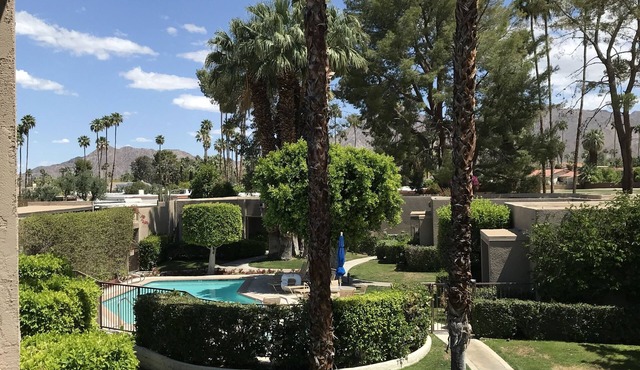 Retreat Palm Desert Jewel in Shadow Mountain Resort near El Paseo