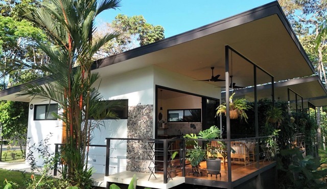River Lodge — Your Luxurious Jungle Hideaway in the Heart of Uvita