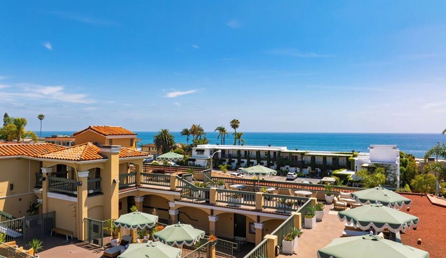 Rooftop Ocean Views + Spa + Prime Laguna Beach Location | The Mara by AvantStay