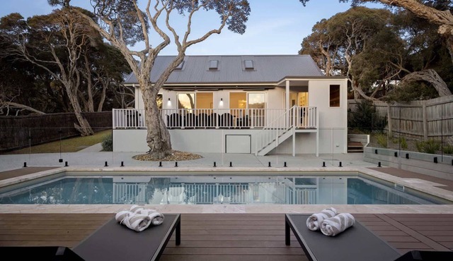 Saltwood Coastal Hamptons Luxe with Pool