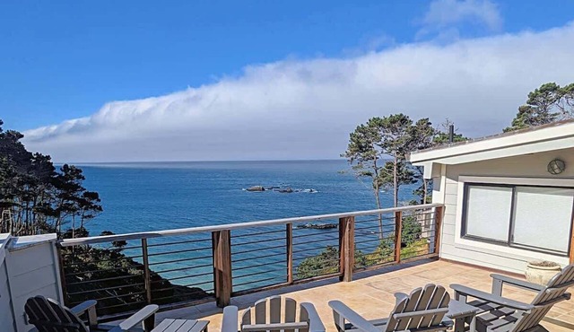 Seaflower Cove: Spacious 4bd Oceanfront Retreat