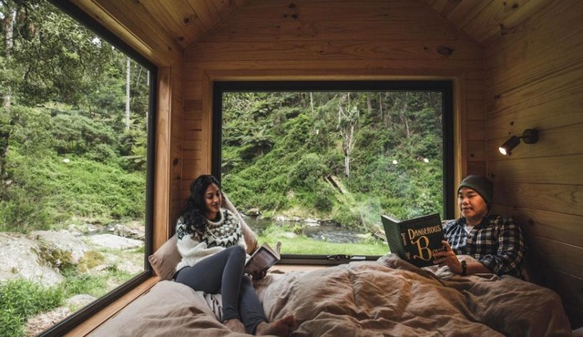 Secluded Off-Grid Cabin Tucked into the Bush - Anant