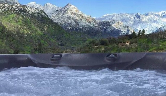 Sequoia Views, Hot Tub, Near Park/Dog Friendly