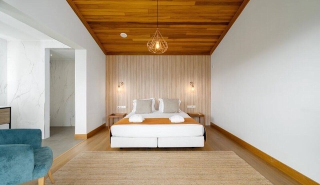 Serene Mountain View & Modern Comfort Stay | Free Parking + Infinity Pool