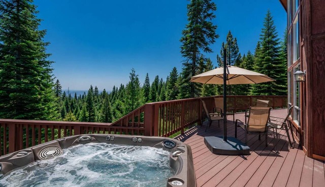 Shaver Dreamin’ - Mountain Views, Hot Tub Nights