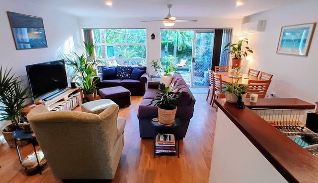 Short Term rental - Mermaid Beach on Gold Coast, Australia from 29/6 to 19/9