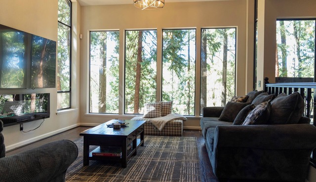Sierra Cabin Retreat Lake View Hiking Trails