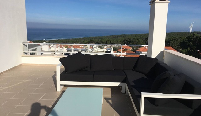 Sitio Ocean Views, T1 Apartment with large terrace, pool and tennis