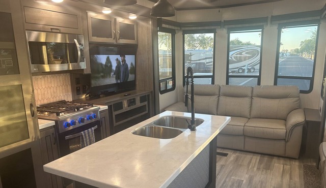 SNOWBIRD Getaway-RV resort