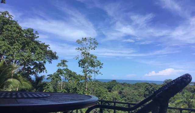 Soothing villa with AC in Cahuita