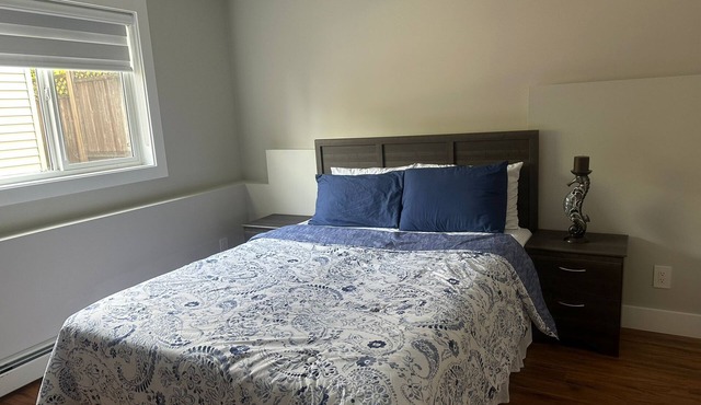 Spacious 2 bed 1 bath suit in West Abbotsford