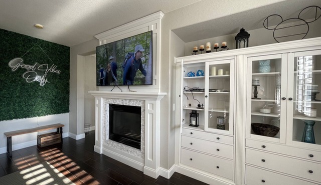 Spacious and Modern 4 bed 2.5 bath home, 3000 sq feet home for Monthly Rental