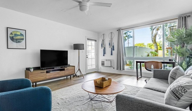 Spacious Culver City 2BR, nr Fox Mills Mall & Groceries, by Blueground