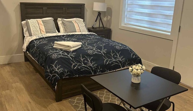 Spacious One Bedroom Suite Right in Downtown Maple Ridge! in Maple Ridge