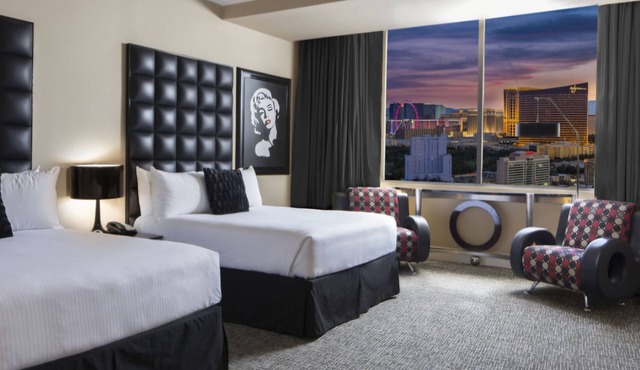 Spend Cowboy Christmas at the Luxurious Westgate Las Vegas