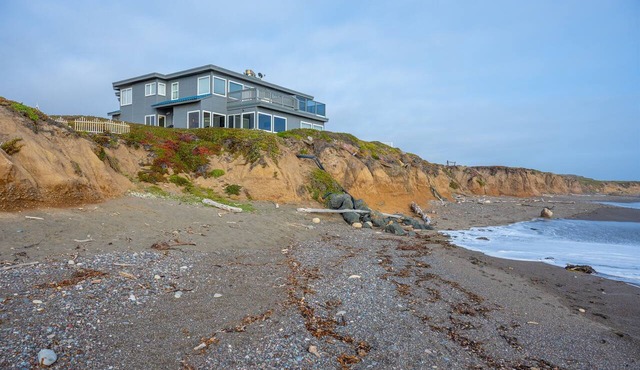 Star of the Sea | Oceanfront Escape w/Views