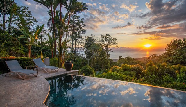 Stunning 3 bedrooms ocean view luxury villa